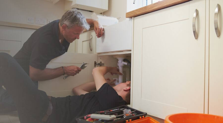 Professional burst pipe repair services in Herculaneum, MO